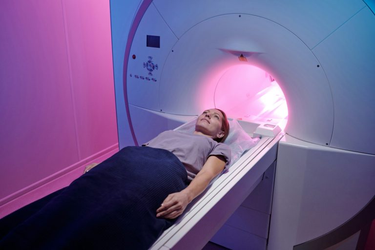 The Growing Market for Hyperbaric Chamber Therapy: Investment, Demand, and Industry Outlook
