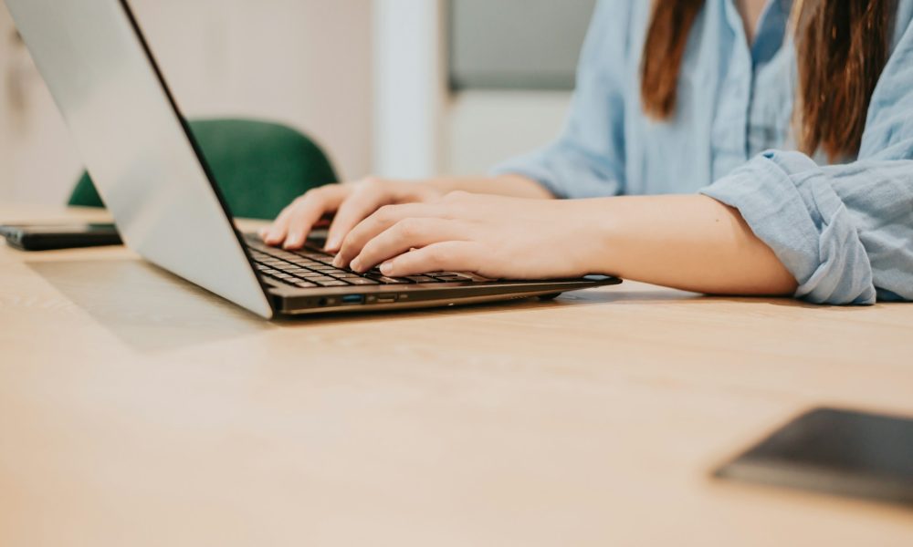 DeFi Analytics Platforms