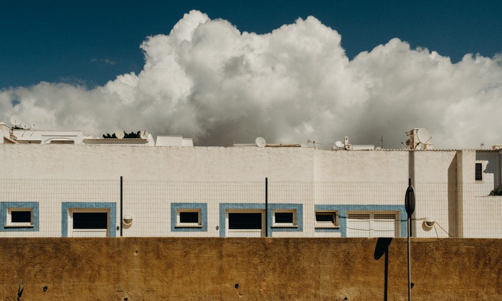 U.S. Energy Firms Are Buying Up Abandoned Warehouses—for AI Server Farms