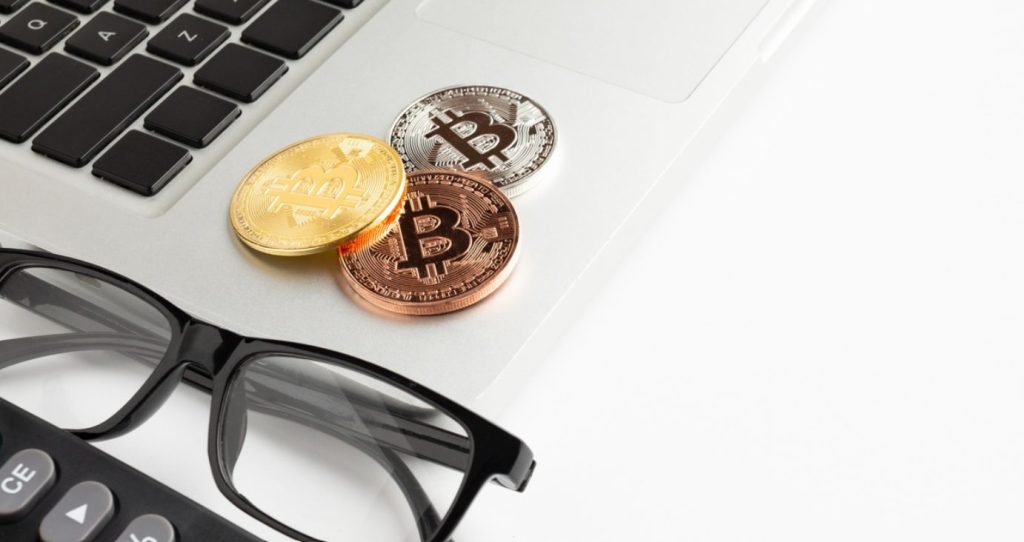 Amy Winehouse Net Worth - The Small Number Behind a Giant Voice