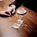 Relationship Between Income, Lifestyle and Savings in the UK