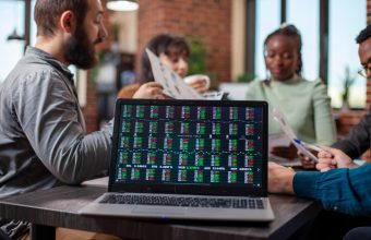 The Great Bond Reversal: Why the 10-Year Treasury Yield Near 4.5% is Crushing Equity Valuations