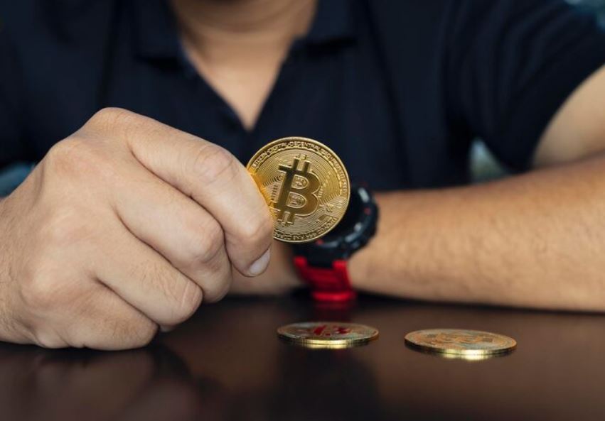 Wars Push Oil Past $100