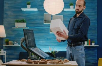 Elon Musk’s Retail Playbook