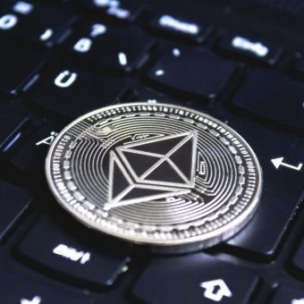 Why Institutional Money is Suddenly Chasing Alternative Layer-1 Blockchains