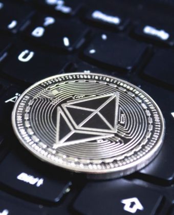 Why Institutional Money is Suddenly Chasing Alternative Layer-1 Blockchains