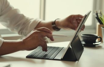 How Foreign Entrepreneurs Can Register a Delaware Company with a US Address