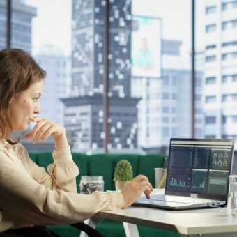 Cathie Wood Megacap Tech Investment