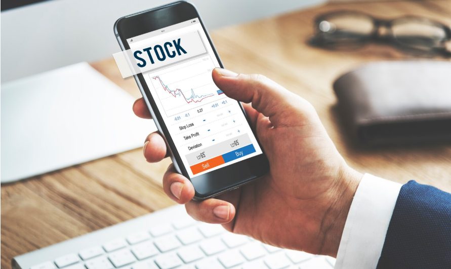 The Quiet Comeback of SNDK Stock
