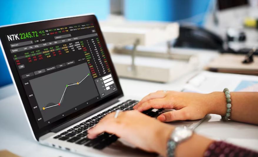 Ssnlf stock