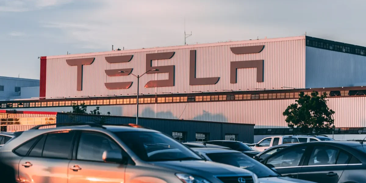 Tesla stock vs SpaceX