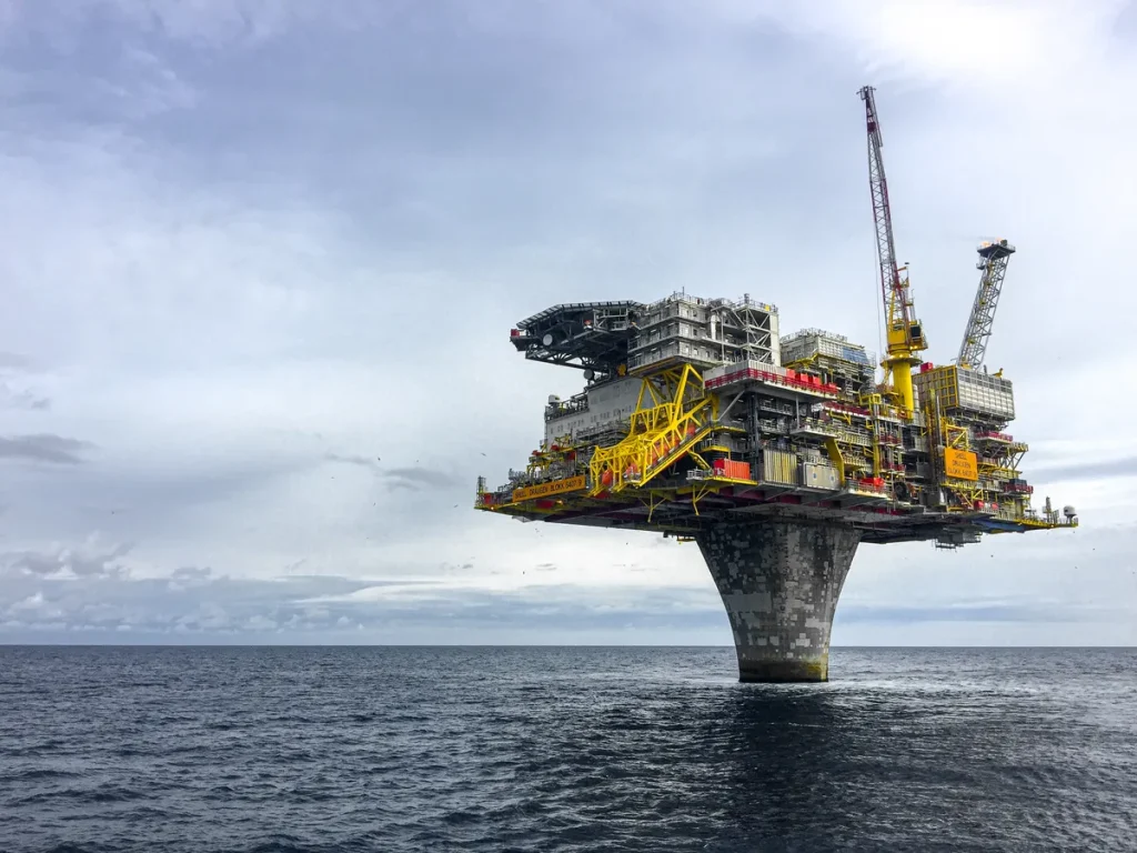 50 Range Target BP Share Price Target of 770p Tests Credibility After Bumerangue Find ...